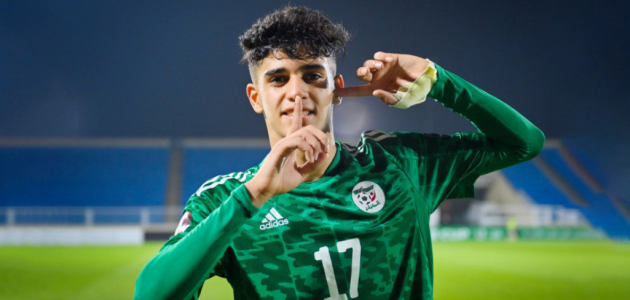 حاجي شكال يطلب وثائقه من شبيبة القبائل تمهيدًا للانضمام إلى وفاق سطيف